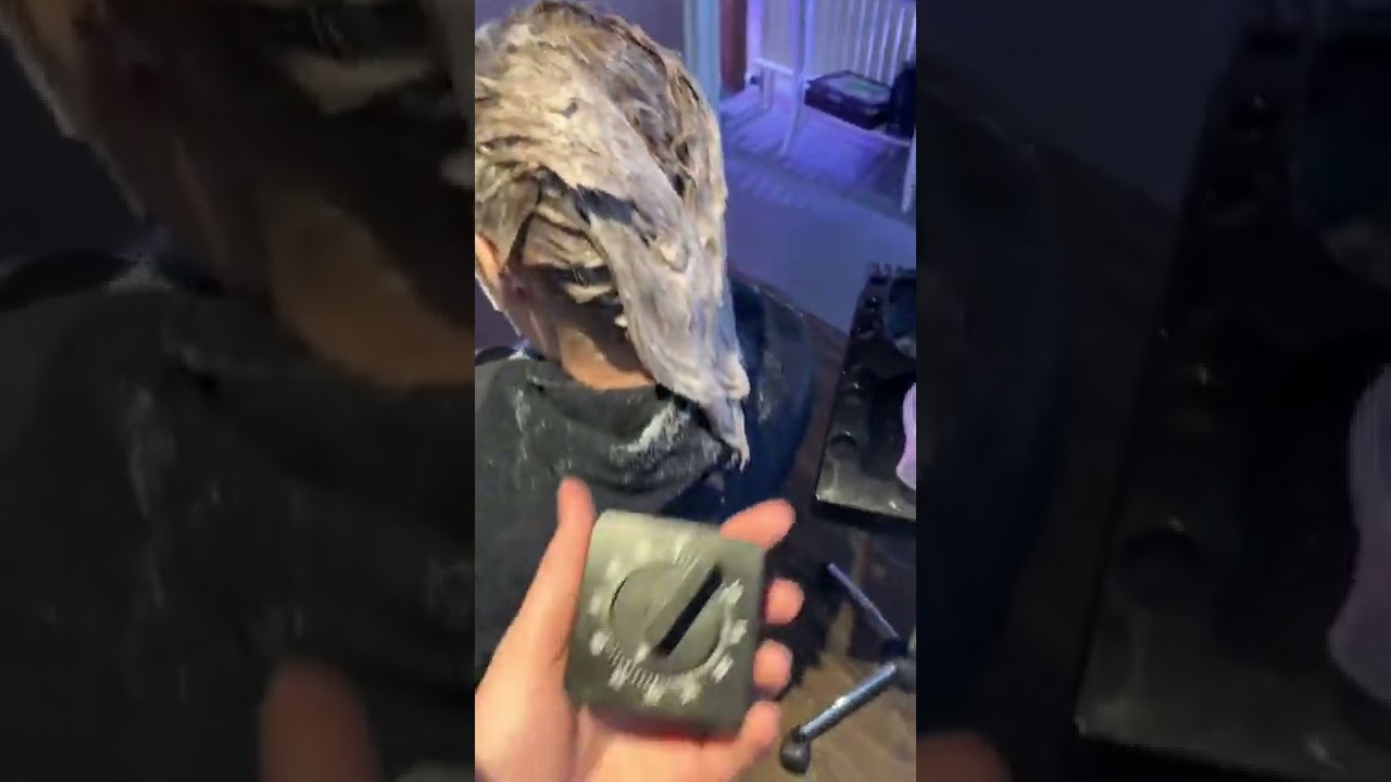 Un peu de Doré pour ce matin !#hair #color #blonde #dore ￼