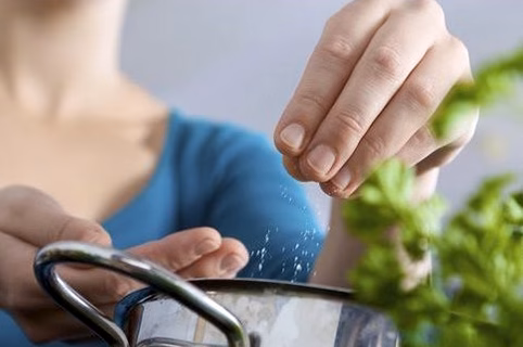 Comment réduire les vergetures grâce à des soins et traitements efficaces